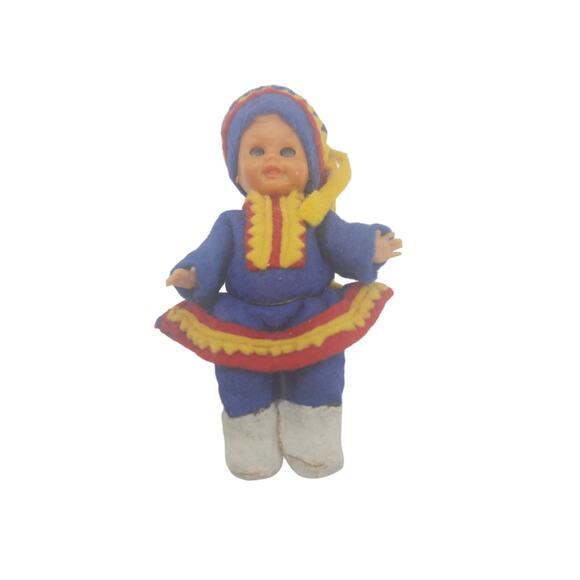 Vtg Sami Lapland Scandinavian Plastic Boy Doll 4.5 inch Blinking Eyes Folk Art - Picture 1 of 8